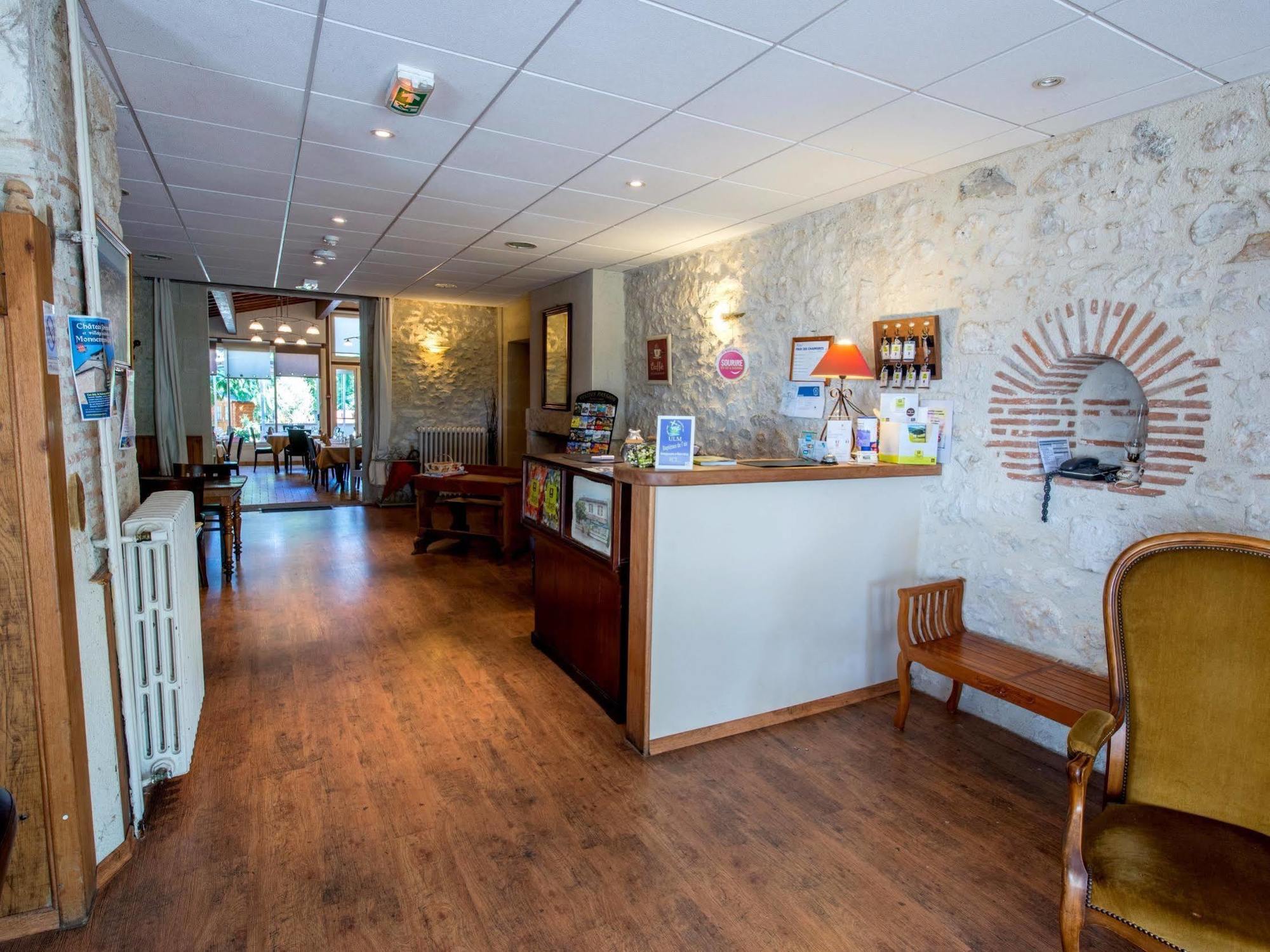 Logis Hotels - Hotel Et Restaurant Les Voyageurs Tournon-d'Agenais ภายนอก รูปภาพ